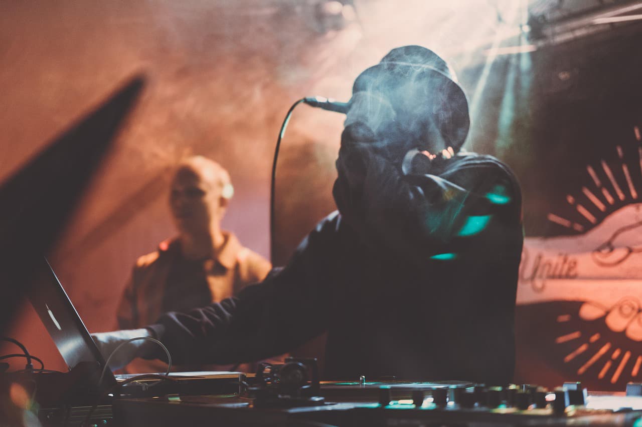 How Social Media Platforms Are Shaping the Music Stars of Tomorrow
